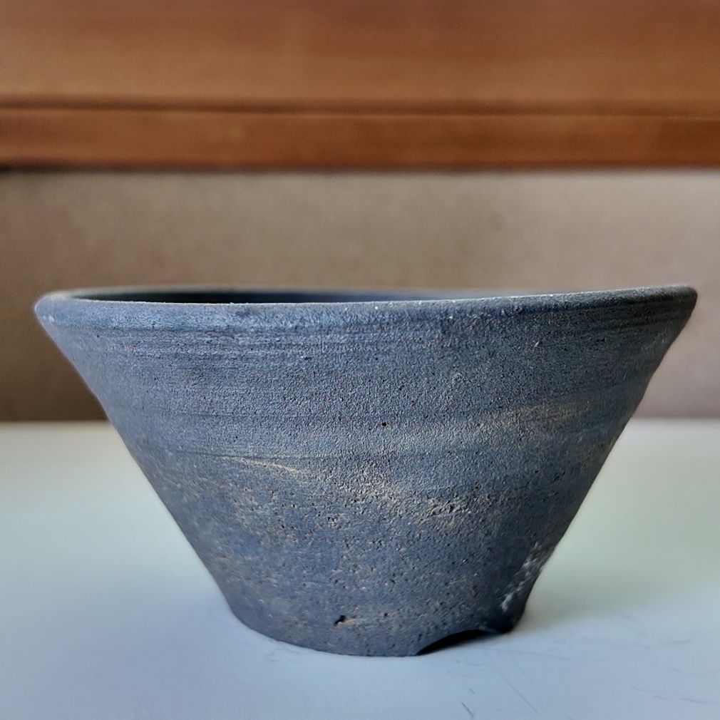 Japanese Shigaraki-yaki bonsai pot natural clay finish TomoBonsai